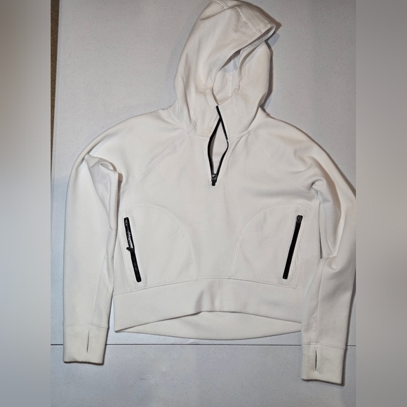 DSG Tops - DSG Women's White Hoodie with Black Accents